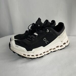 On Cloudultra Women's Black/White Trail Shoe 44.99538 – Size 9👀 See Pictures **